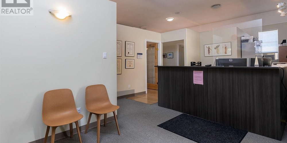 3222 MUNROE STREET Terrace Photo 4 3222 MUNROE STREET Terrace Photo 4